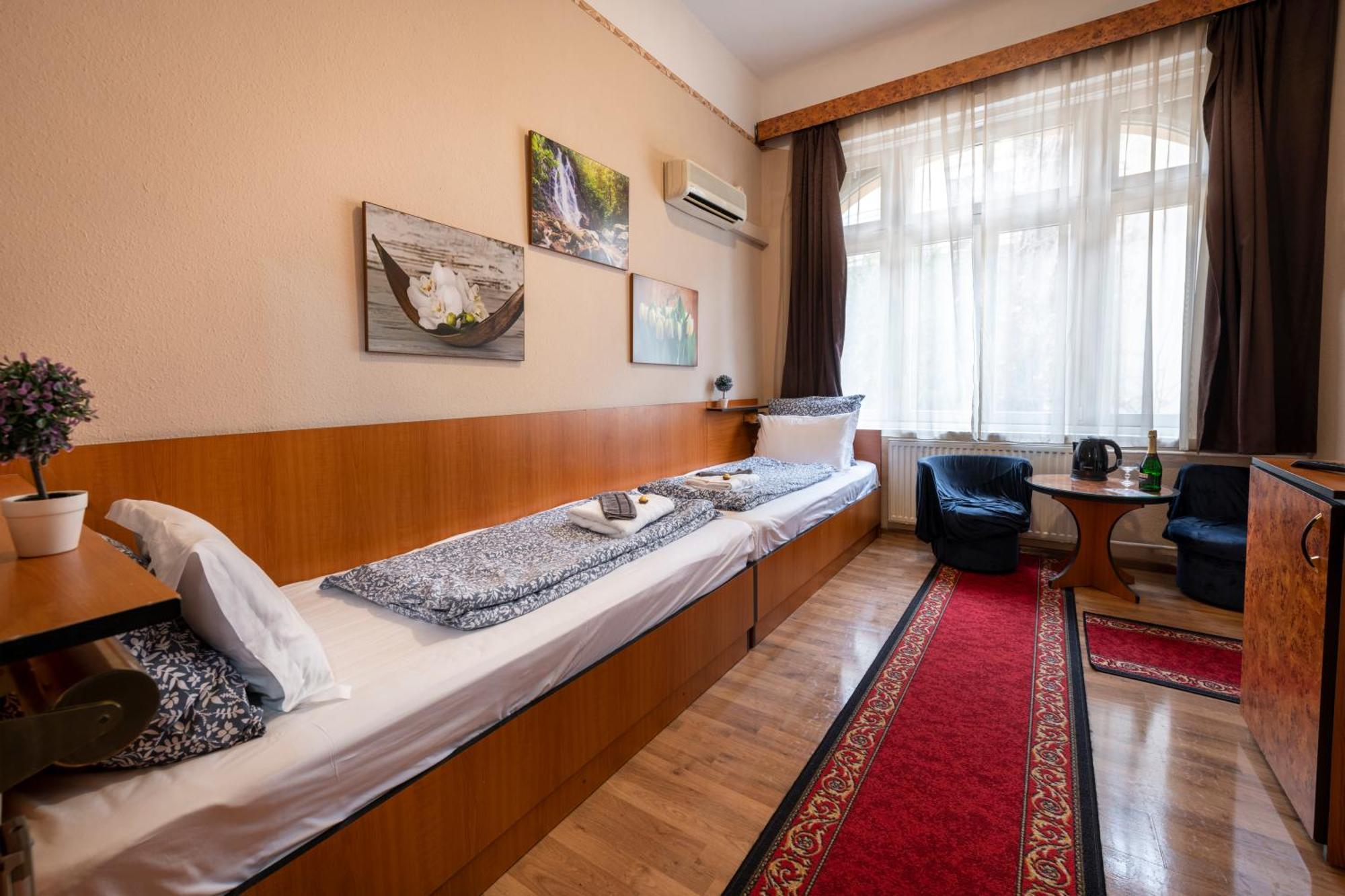 Szálloda Kristal Gellert Hill *